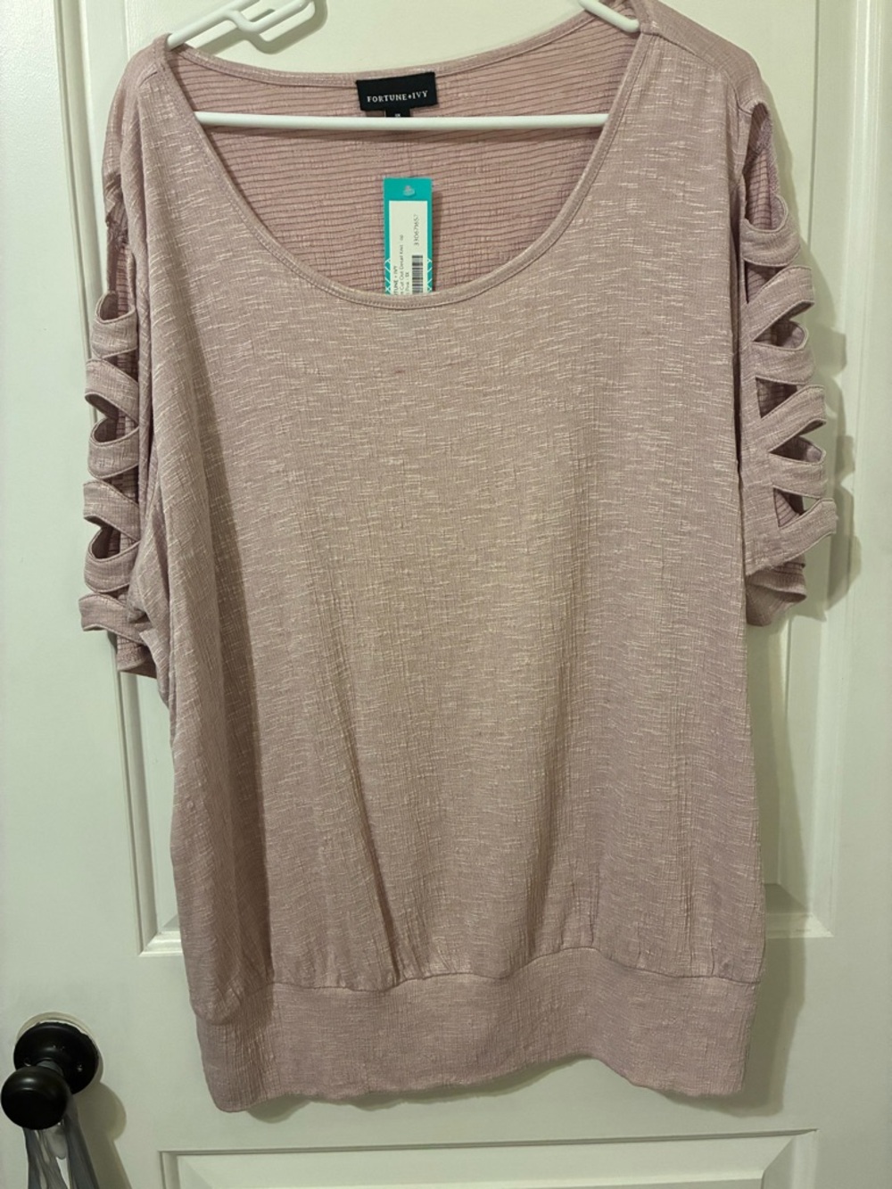 Fortune + Ivy Dusty Pink Cutout Sleeve Pullover Top